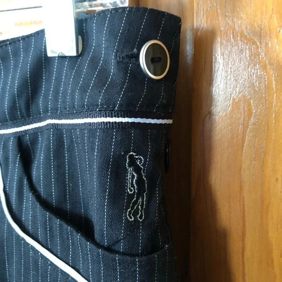 IZOD  Golf Skort - Picture 3 of 9